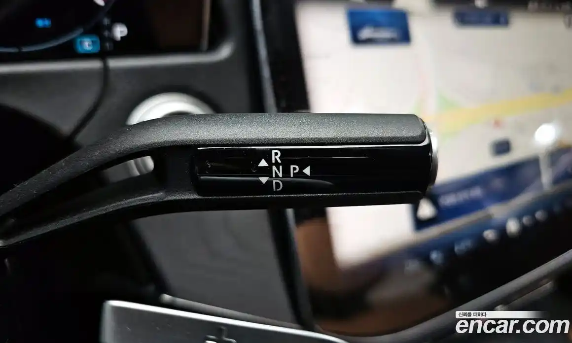 Mercedes-Benz E-Class 2025 2.0 Автомат в Москве № 220549, фото 3