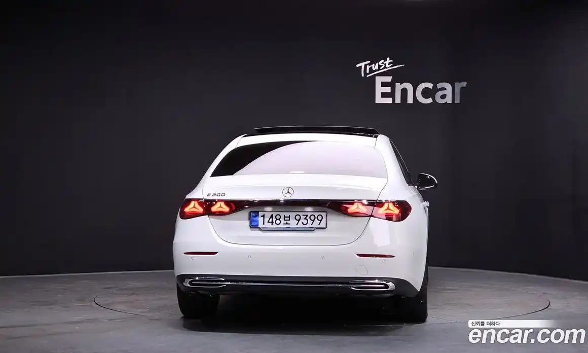 Mercedes-Benz E-Class 2025 2.0 Автомат в Москве № 220549, фото 5