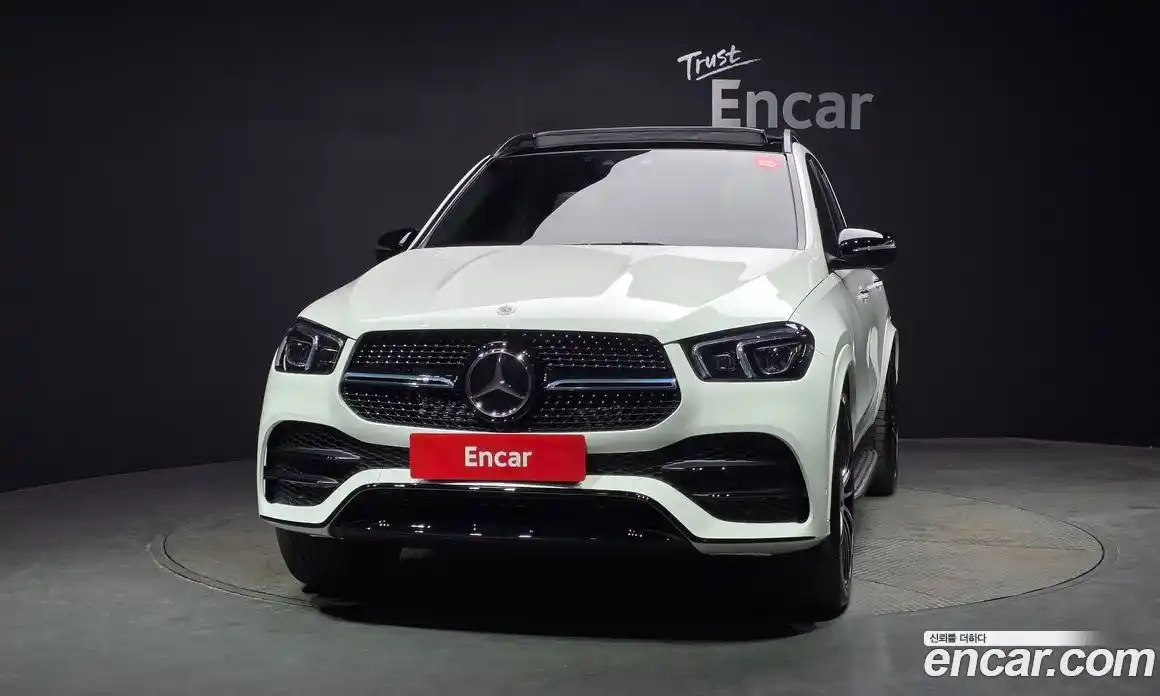 Mercedes-Benz GLE-Class 2022 3.0 Автомат в Москве № 222920, фото 3