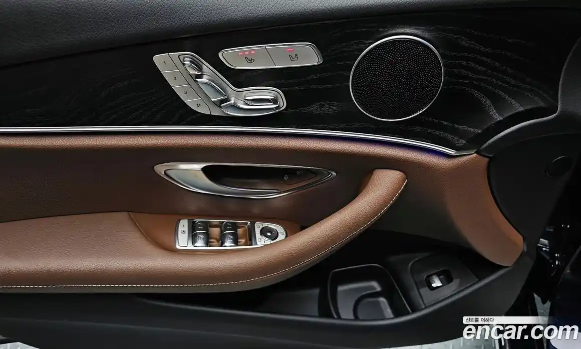 Mercedes-Benz E-Class 2019 1.9 Автомат в Москве № 224529, фото 14