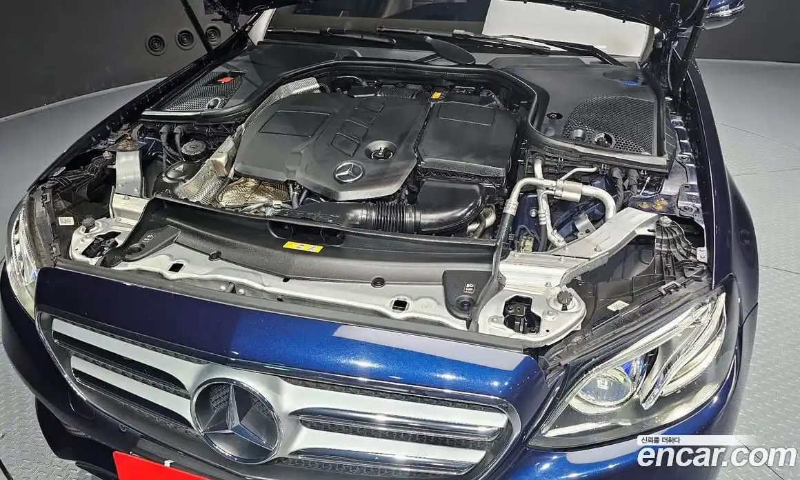 Mercedes-Benz E-Class 2019 1.9 Автомат в Москве № 224529, фото 16