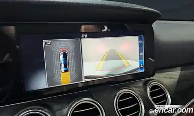 Mercedes-Benz E-Class 2019 1.9 Автомат в Москве № 224529, миниатюра 8