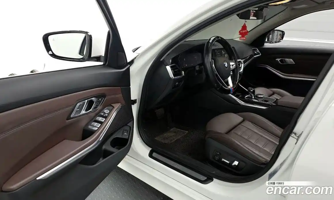 BMW 3-Series 2022 2.0 Автомат в Москве № 228696, фото 19