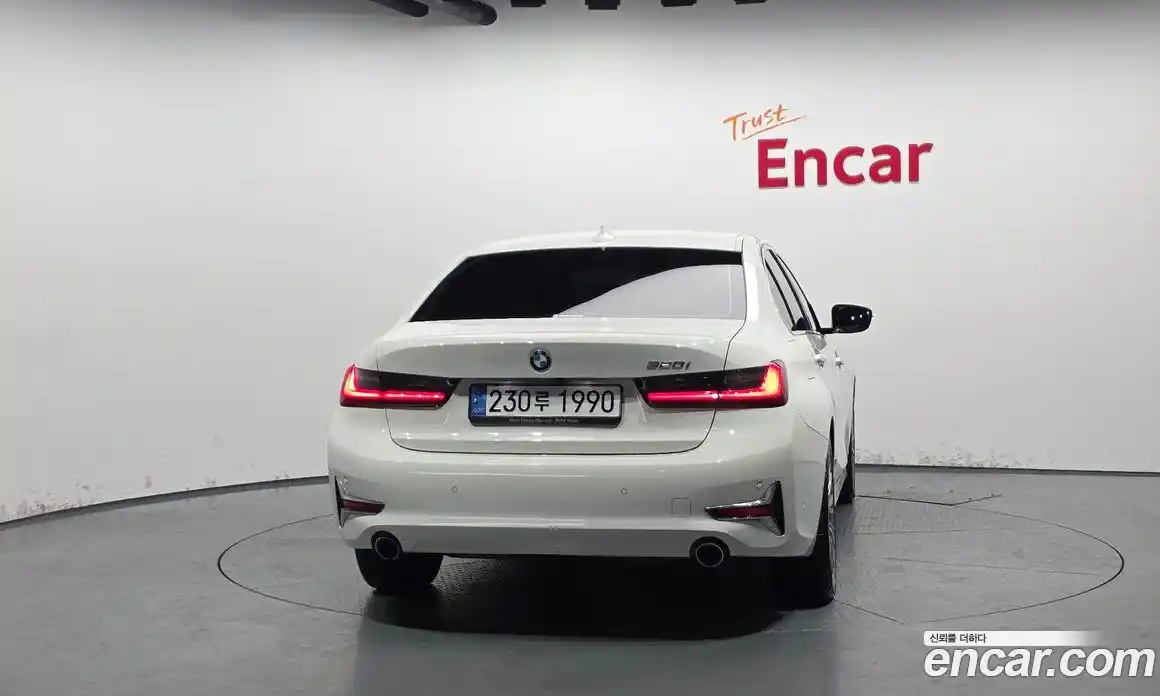 BMW 3-Series 2022 2.0 Автомат в Москве № 228696, фото 3