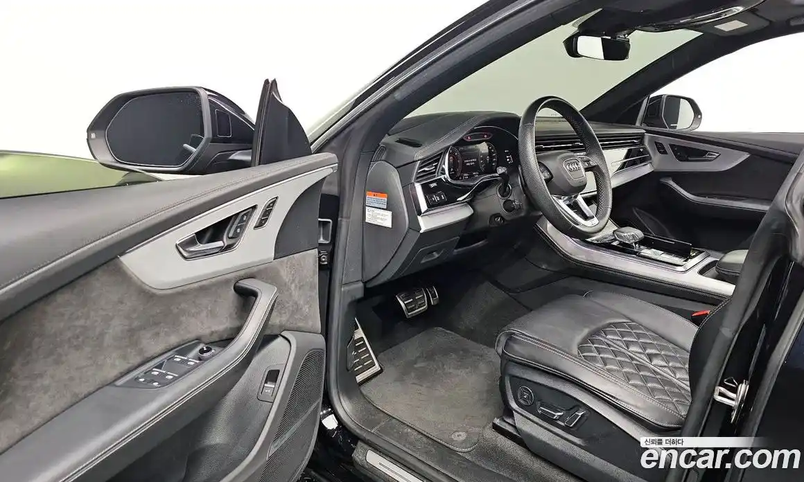 Audi Q8 2021 3.0 Автомат в Москве № 229955, фото 14