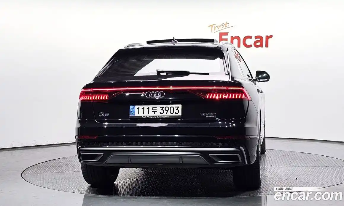 Audi Q8 2021 3.0 Автомат в Москве № 229955, фото 10