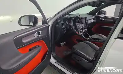 Volvo XC40 2020 2.0 Автомат в Москве № 230554, миниатюра 11