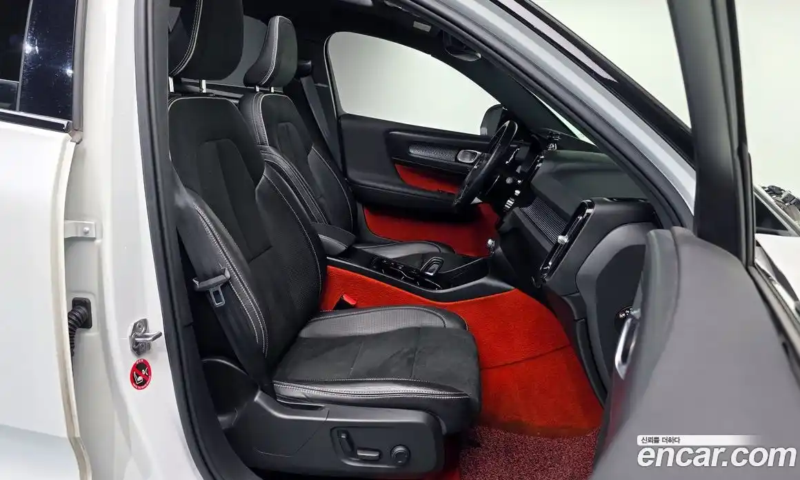 Volvo XC40 2020 2.0 Автомат в Москве № 230554, фото 10