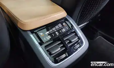 Volvo XC90 2017 2.0 Автомат в Москве № 230635, миниатюра 7