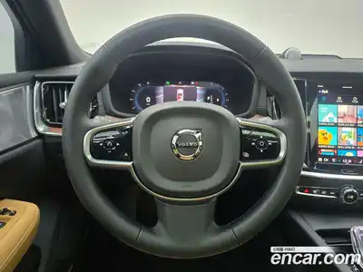 Volvo V60 2025 2.0 Автомат в Москве № 230766, миниатюра 12
