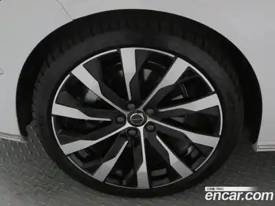 Volvo S90 2026 2.0 Автомат в Москве № 230773, миниатюра 6