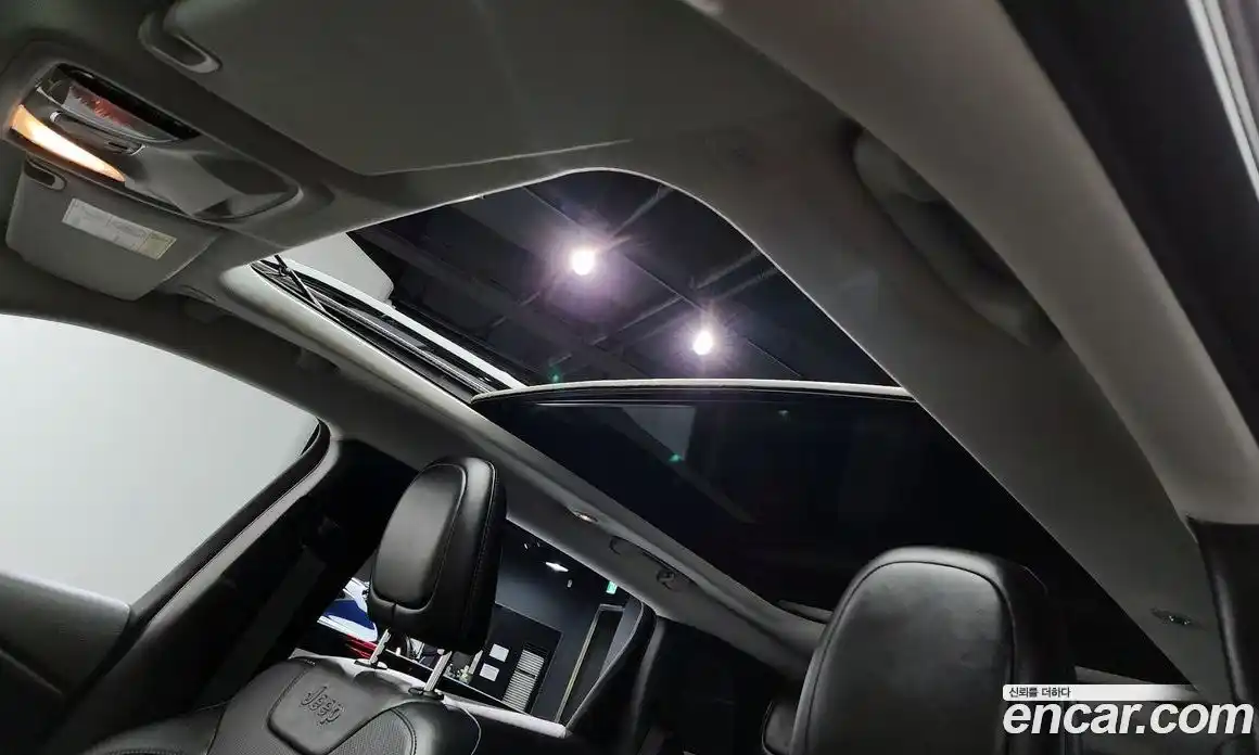 Jeep Cherokee 2022 2.4 Автомат в Москве № 232453, фото 9