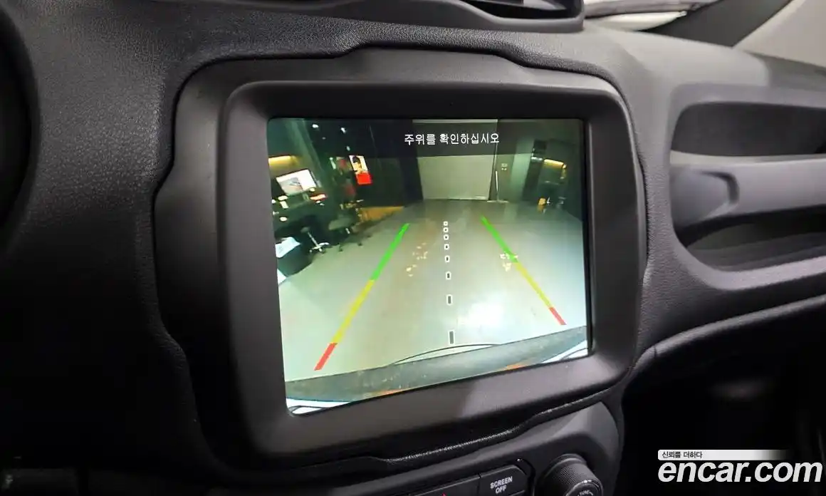 Jeep Renegade 2020 1.6 Автомат в Москве № 232711, фото 19