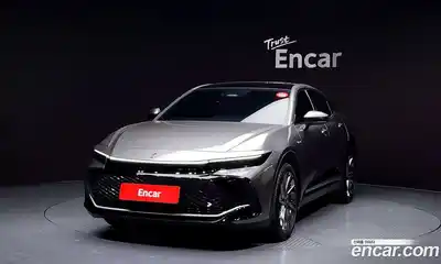 Toyota Crown 2025 2.5 Автомат в Москве № 232837, миниатюра 4