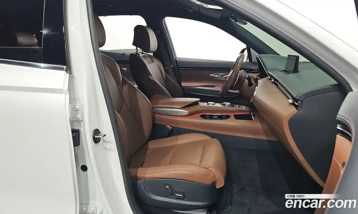 Genesis GV70 2021 2.5 Автомат в Москве № 23343, фото 3