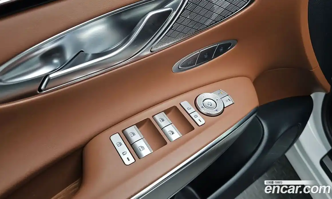 Genesis GV70 2021 2.5 Автомат в Москве № 23343, фото 5