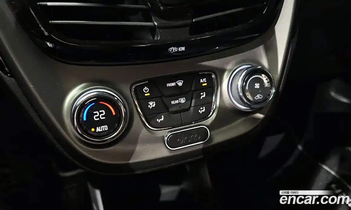 Chevrolet Spark 2021 1.0 Автомат в Москве № 238648, фото 12