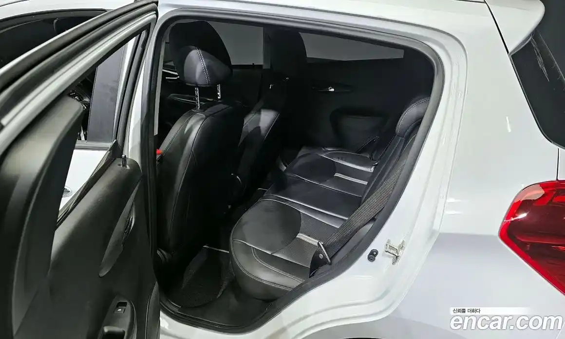 Chevrolet Spark 2021 1.0 Автомат в Москве № 238648, фото 16