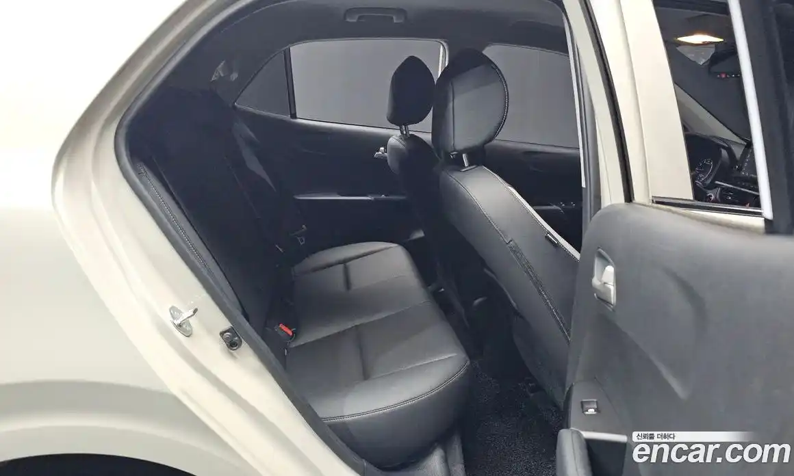 Kia Morning 2023 1.0 Автомат в Москве № 248601, фото 5