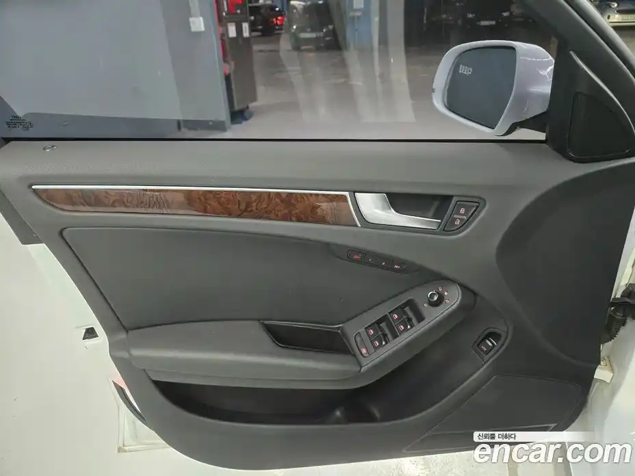 Audi A4 2012 2.0 Автомат в Москве № 248695, фото 5