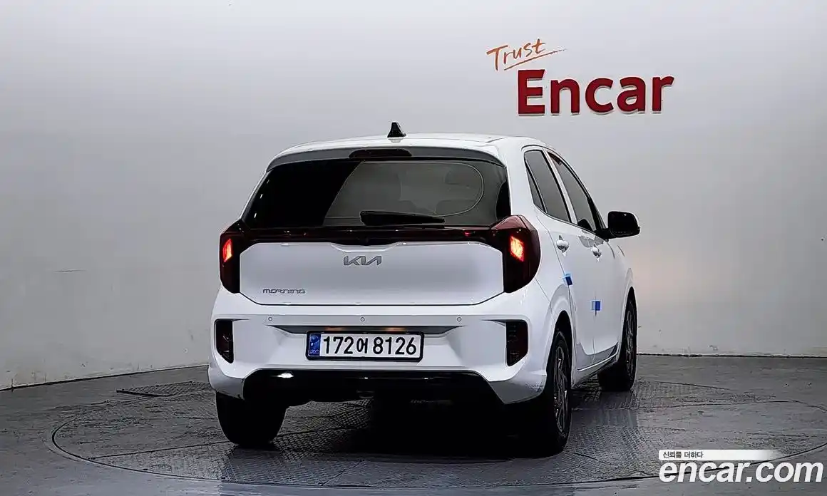 Kia Morning 2024 1.0 Автомат в Москве № 249149, фото 1