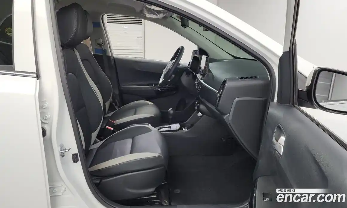 Kia Morning 2024 1.0 Автомат в Москве № 249149, фото 16