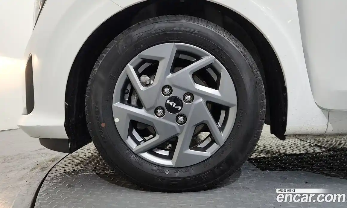 Kia Morning 2024 1.0 Автомат в Москве № 249149, фото 3