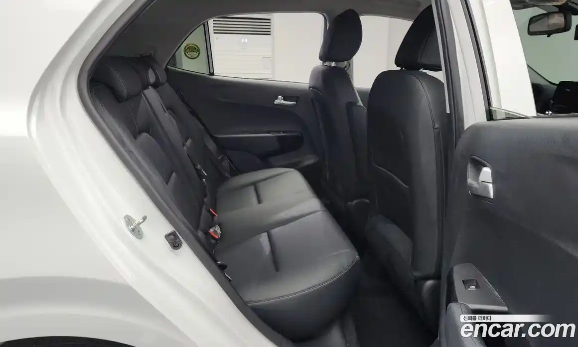 Kia Morning 2024 1.0 Автомат в Москве № 249149, фото 4