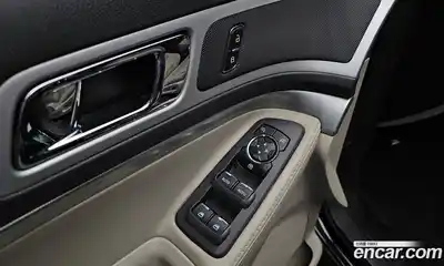 Ford Explorer 2015 2.0 Автомат в Москве № 255626, миниатюра 12