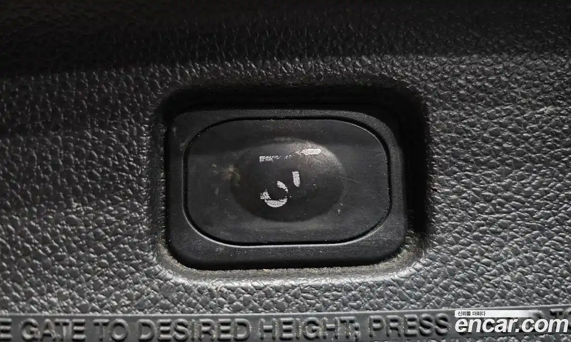 Ford Explorer 2015 2.0 Автомат в Москве № 255626, фото 16