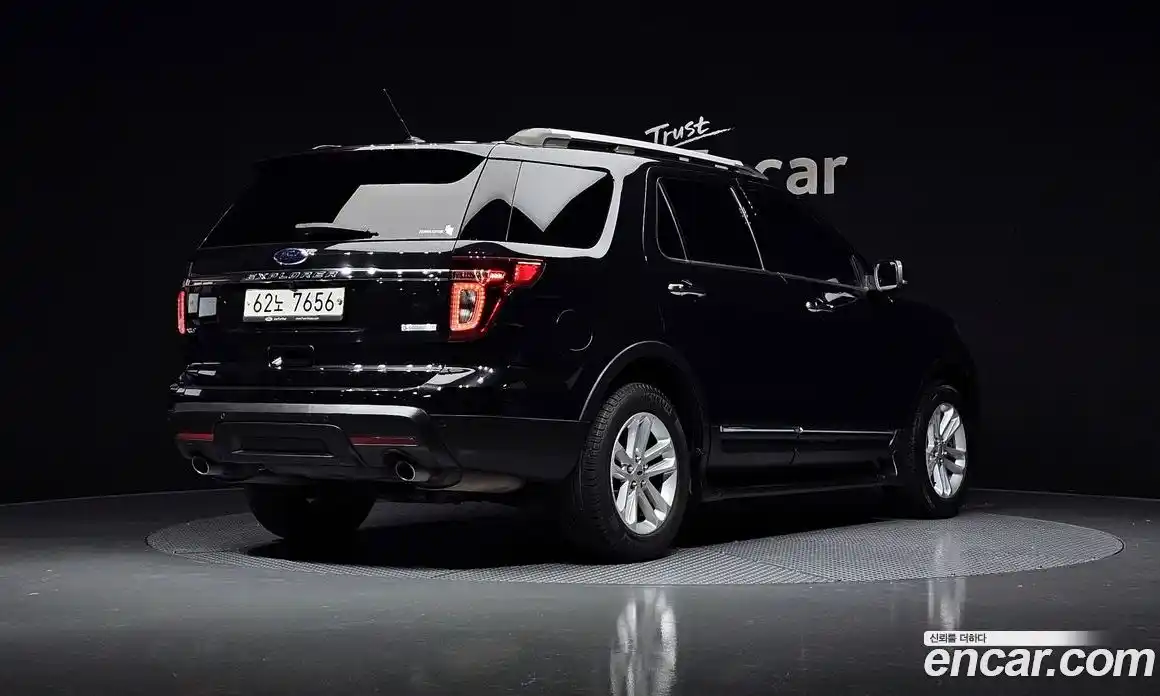 Ford Explorer 2015 2.0 Автомат в Москве № 255626, фото 17