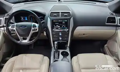 Ford Explorer 2015 2.0 Автомат в Москве № 255626, миниатюра 9