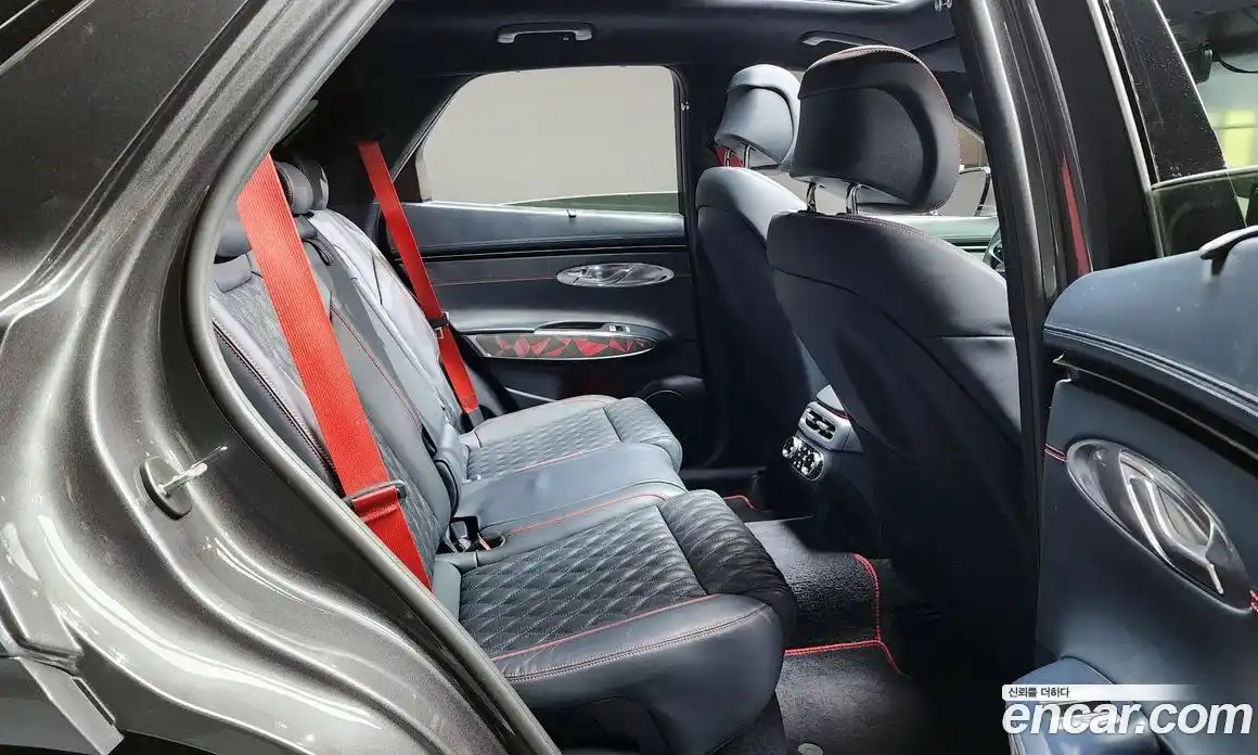 Genesis GV70 2022 2.5 Автомат в Москве № 25602, фото 15