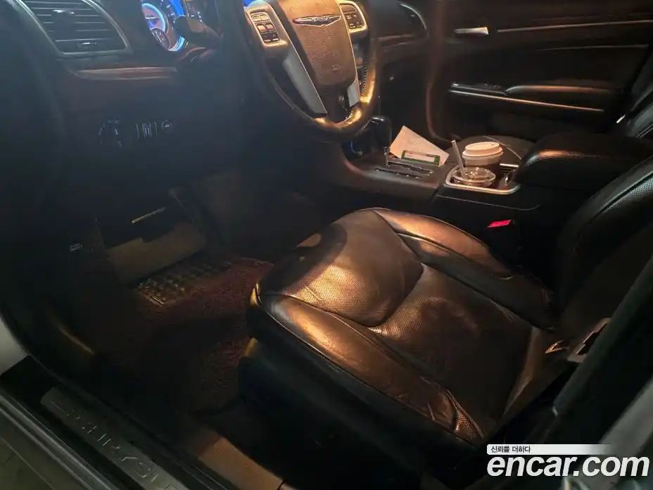 Chrysler 300C 2012 3.0 Автомат в Москве № 258156, фото 9