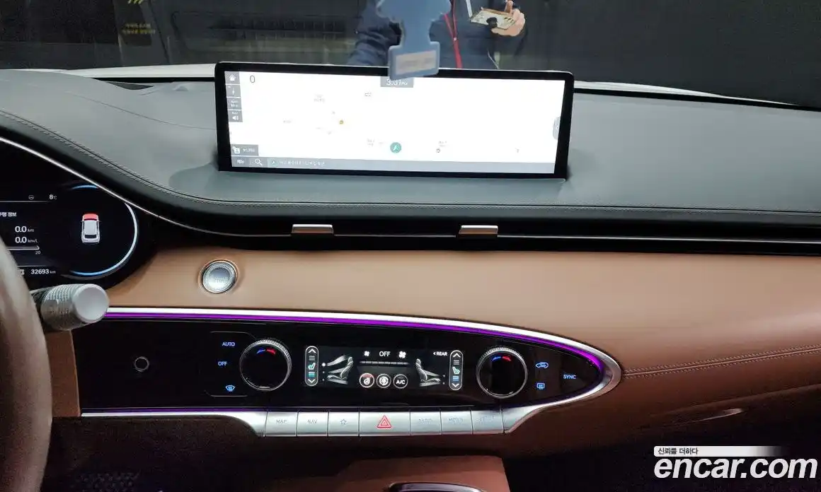 Genesis GV70 2022 2.5 Автомат в Москве № 25945, фото 15