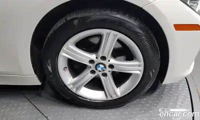 BMW 3-Series 2015 2.0 Автомат в Москве № 260953, миниатюра 5