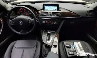 BMW 3-Series 2015 2.0 Автомат в Москве № 260953, миниатюра 9