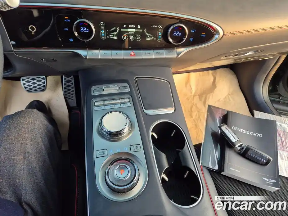 Genesis GV70 2022 2.5 Автомат в Москве № 27309, фото 18