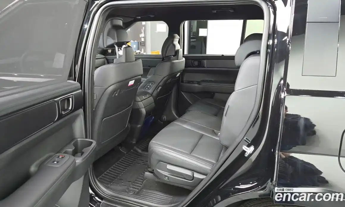 Hyundai Santa Fe 2024 1.6 Автомат в Москве № 275048, фото 11