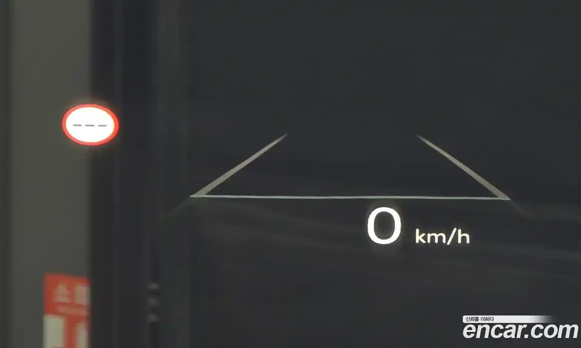 Hyundai Santa Fe 2024 1.6 Автомат в Москве № 275048, фото 19