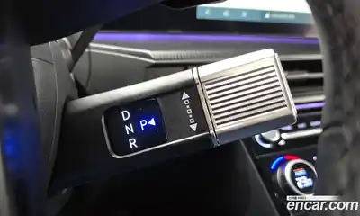 Hyundai Santa Fe 2024 1.6 Автомат в Москве № 275048, миниатюра 9