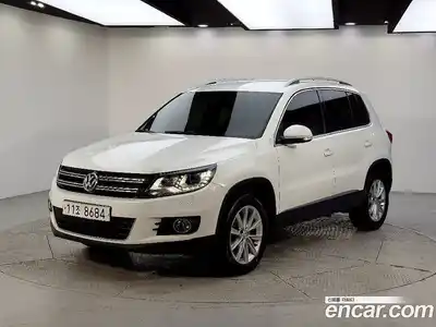 Volkswagen Tiguan, 2015
