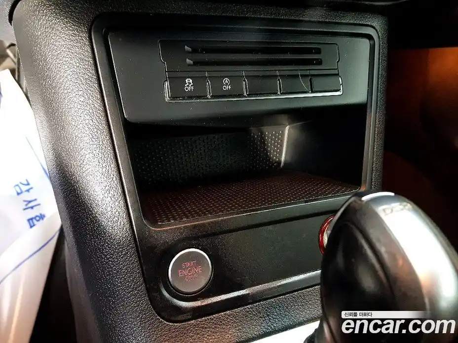 Volkswagen Tiguan 2015 2.0 Автомат в Москве № 277623, фото 15