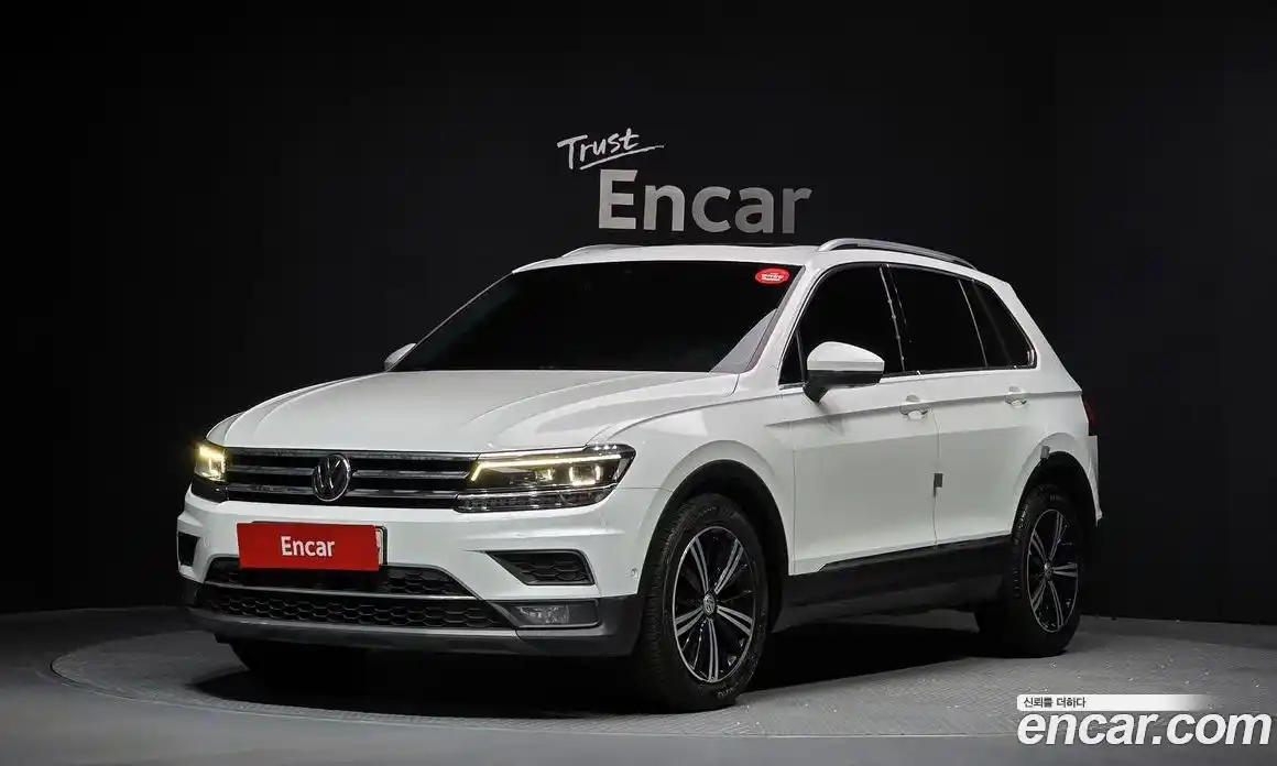Volkswagen Tiguan 2020 2.0 Автомат в Москве № 277690, фото 20