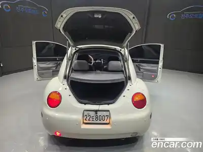 Volkswagen Beatle 2003 2.0 Автомат в Москве № 277931, миниатюра 9