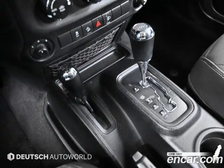 Jeep Wrangler 2017 3.6 Автомат в Москве № 278453, фото 9