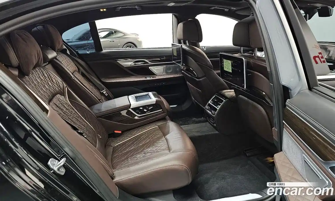 BMW 7-Series 2022 3.0 Автомат в Москве № 280887, фото 4