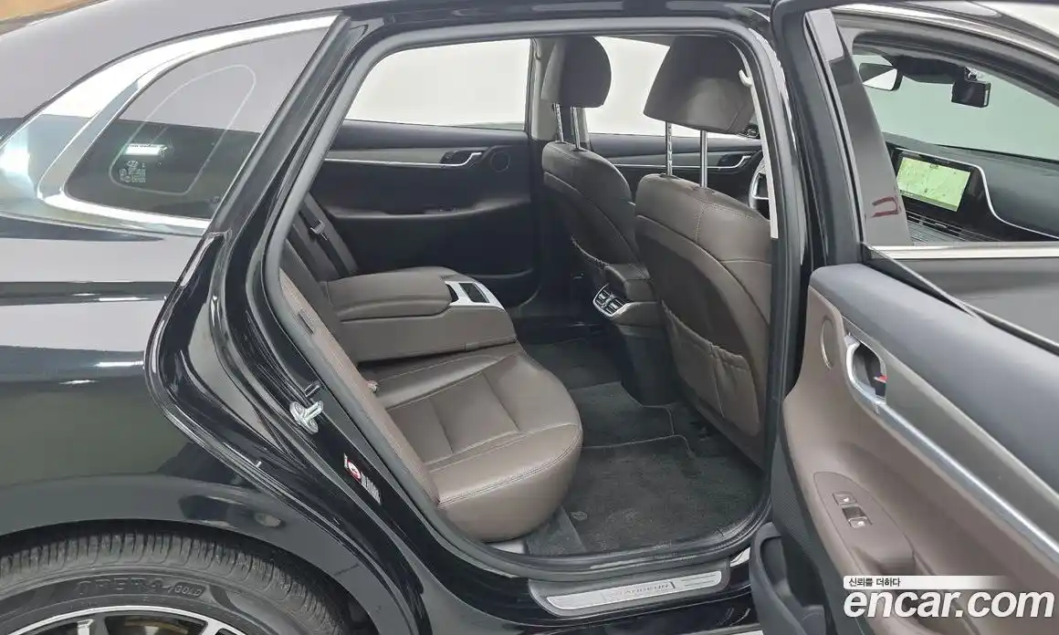 Hyundai Grandeur 2022 3.3 Автомат в Москве № 282361, фото 10