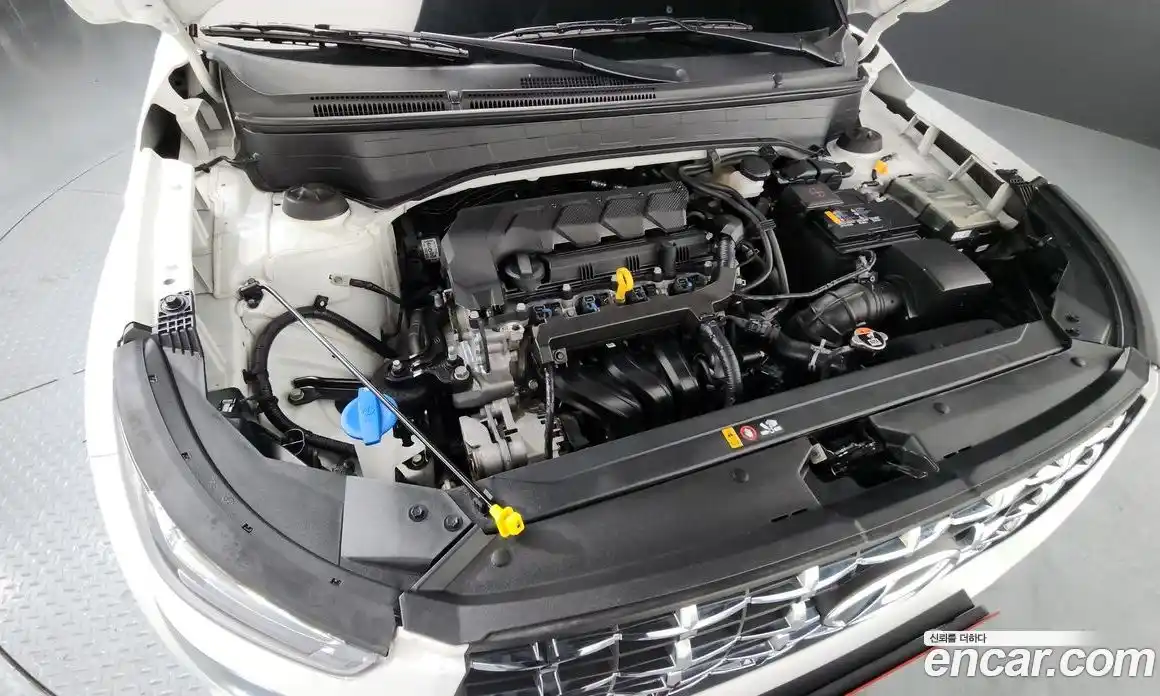 Hyundai Venue 2023 1.6 Автомат в Москве № 283545, фото 18