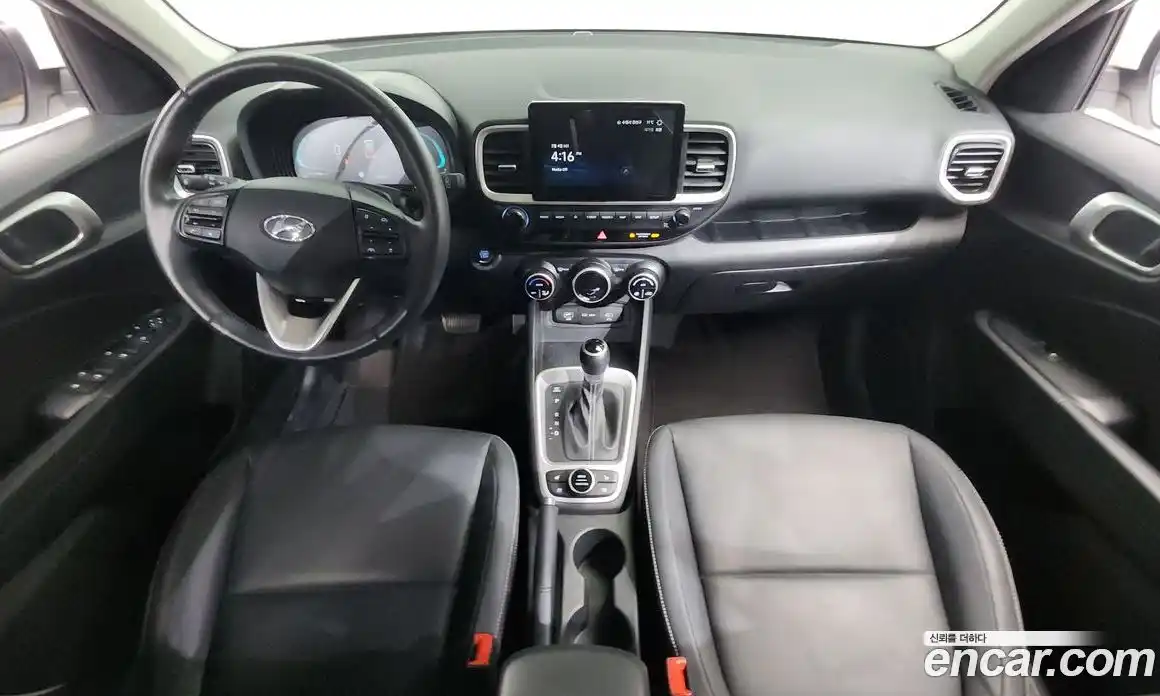 Hyundai Venue 2023 1.6 Автомат в Москве № 283545, фото 6